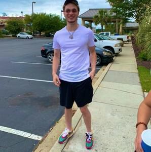 Meet your Posher, Xavier